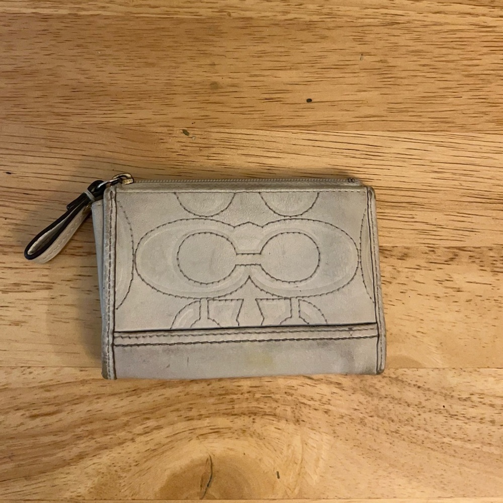 Vintage Coach Embossed Leather Zip Wallet